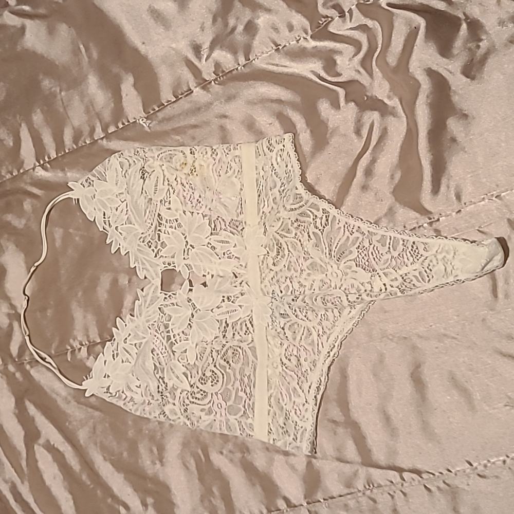 Lace Body Suit NWT